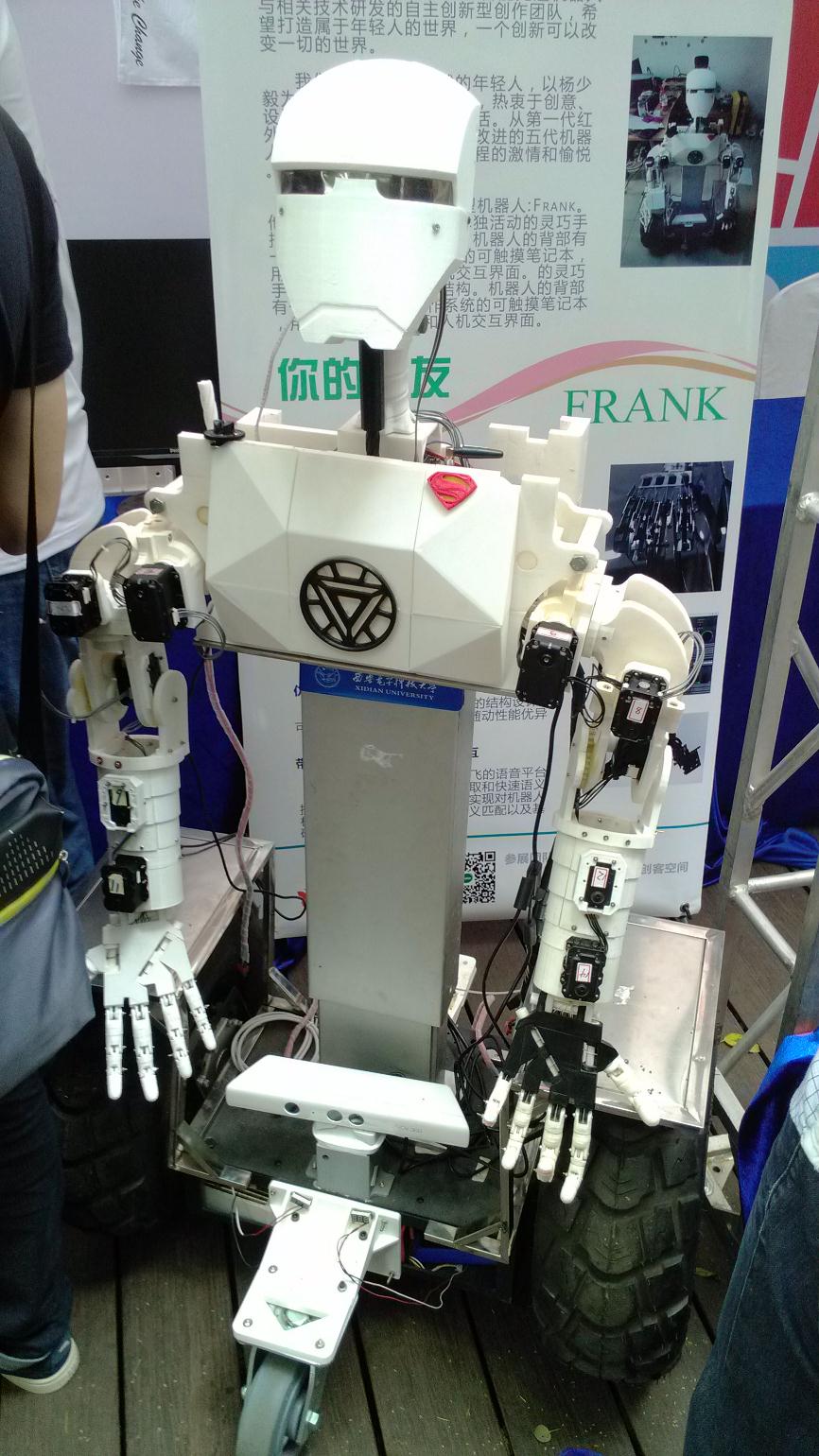 又掀新篇章 3d打印機(jī)器人一次搞定 無需組裝
3d打印機(jī)器人,3D打印一體打印,一鍵打印,3D打印優(yōu)點(diǎn),3D打印缺點(diǎn),3D打印服務(wù),3D打印云平臺