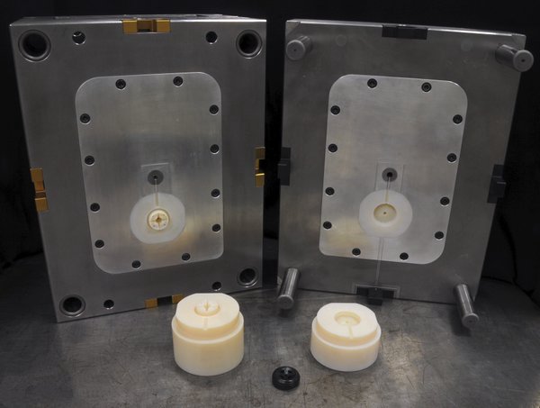 深入模具行業(yè) 用3D打印加速模具開發(fā) 3d打印代替模具,3d打印模具,3d打印金屬模具,3d打印模具制造,3d打印鋼模具,3d打印模具發(fā)展模式,3d打印硅膠模具,3d打印鎢鋼模具