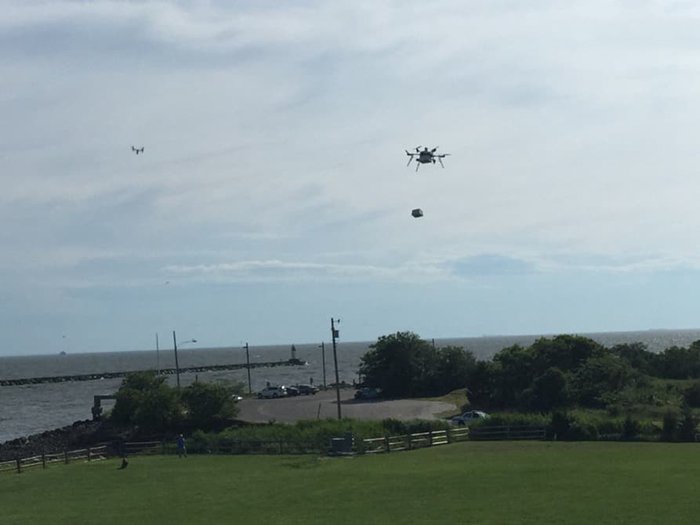 3D打印無(wú)人機(jī)用途_Flirtey用3D打印無(wú)人機(jī)進(jìn)行物質(zhì)運(yùn)輸