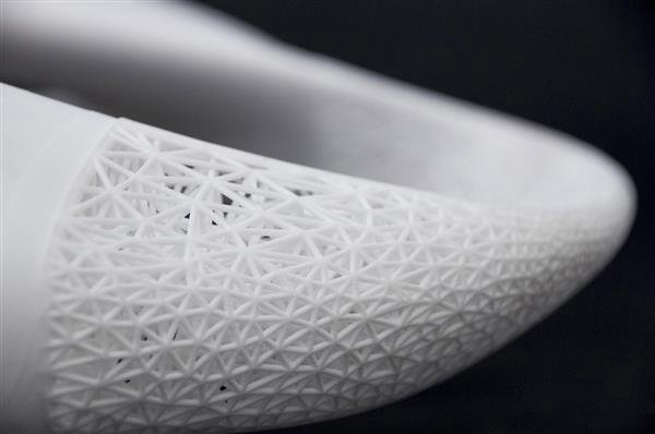 連比賽都用上3D打印了 德國大學生賽車設(shè)備融入3D打印技術(shù)