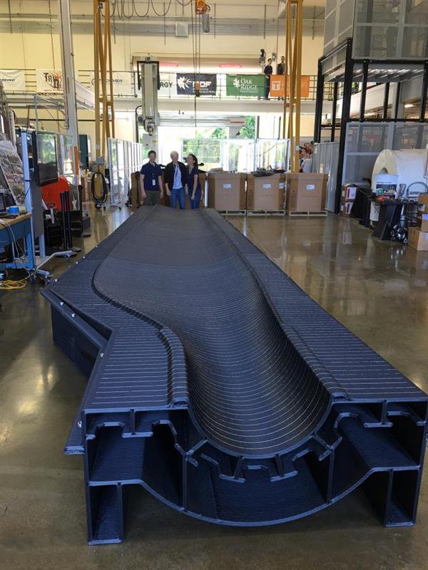 3D打印手板加工模具 AMO打造13米長風(fēng)力渦輪葉片模具_(dá)e鍵打印服務(wù)