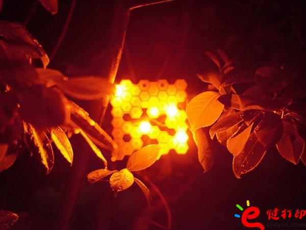 3D打印太陽(yáng)能蜂巢,教育從娃娃抓起 中小學(xué)生3D打印教育培訓(xùn)課程成功案例終極展示