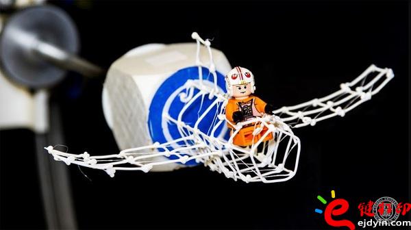 3D打印機(jī)打印的糾錯(cuò)方法 最新型邊創(chuàng)作設(shè)計(jì)邊打印的3D打印機(jī)